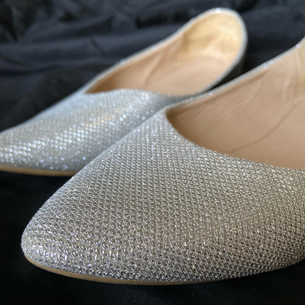 Le Miu silver glitter flats